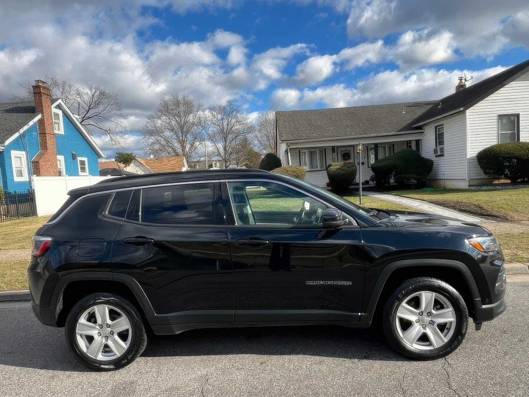 2022 Jeep Compass Latitude 4WD