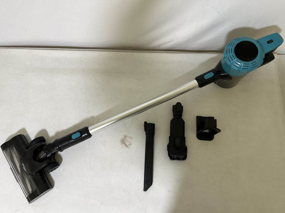 Bezprzewodowy odkurzacz – zestaw z końcówkami