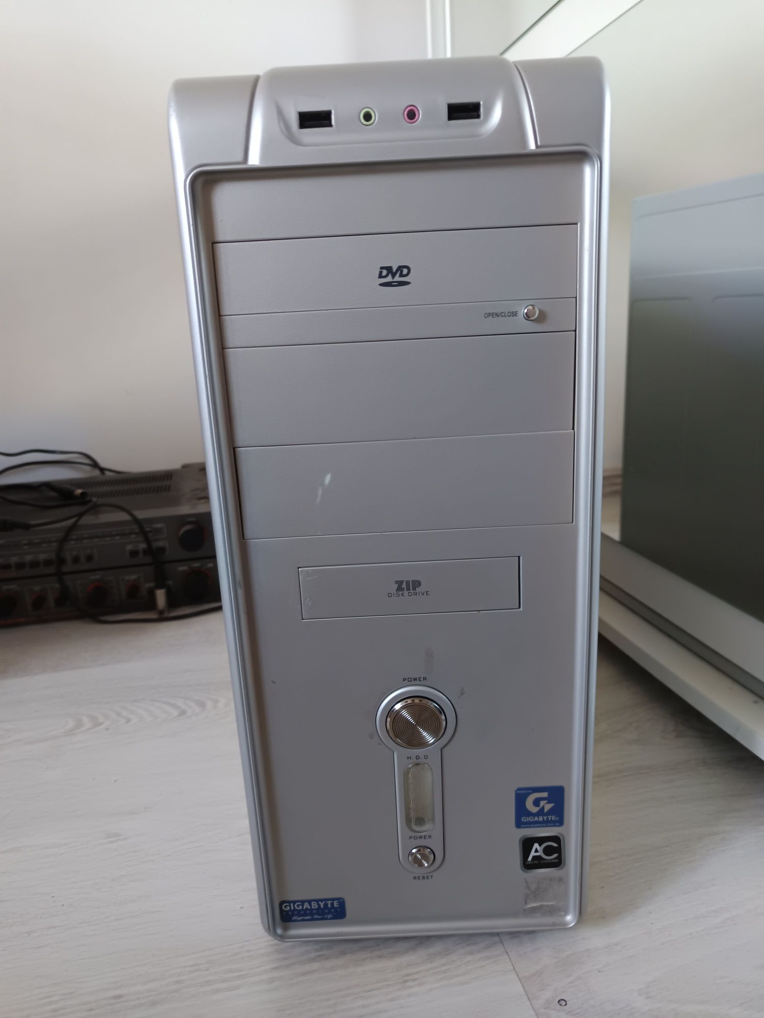 Komputer PC M4a87td evo Phenom II 4x3200mhz