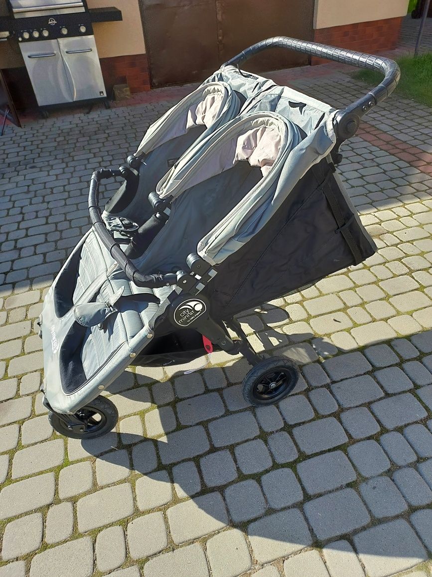Wózek bliźniaczy Baby Jogger Mini GT Double