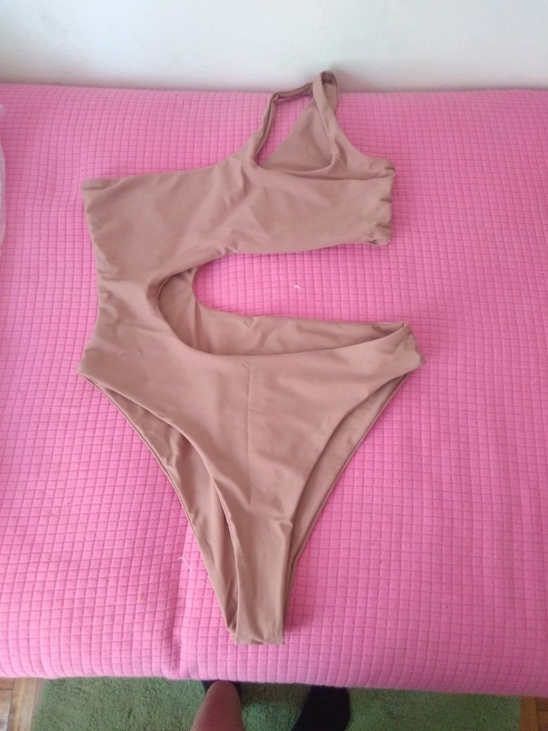 Trikini com uma alça
