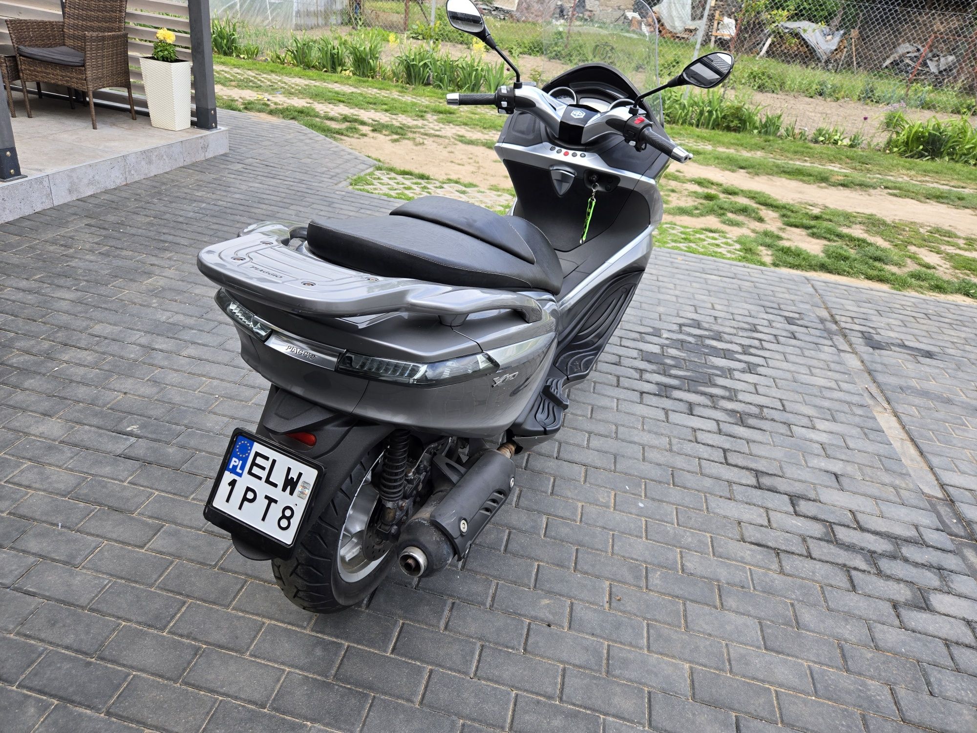 Piaggio x10 125 cm