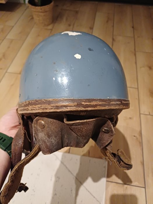 Kask motocyklowy orzeszek PRL topek