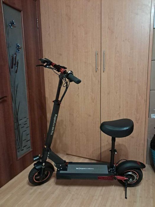 Електросамокат KUGOO KIRIN M4 PRO з сидінням 2025 року ( 18 AH )