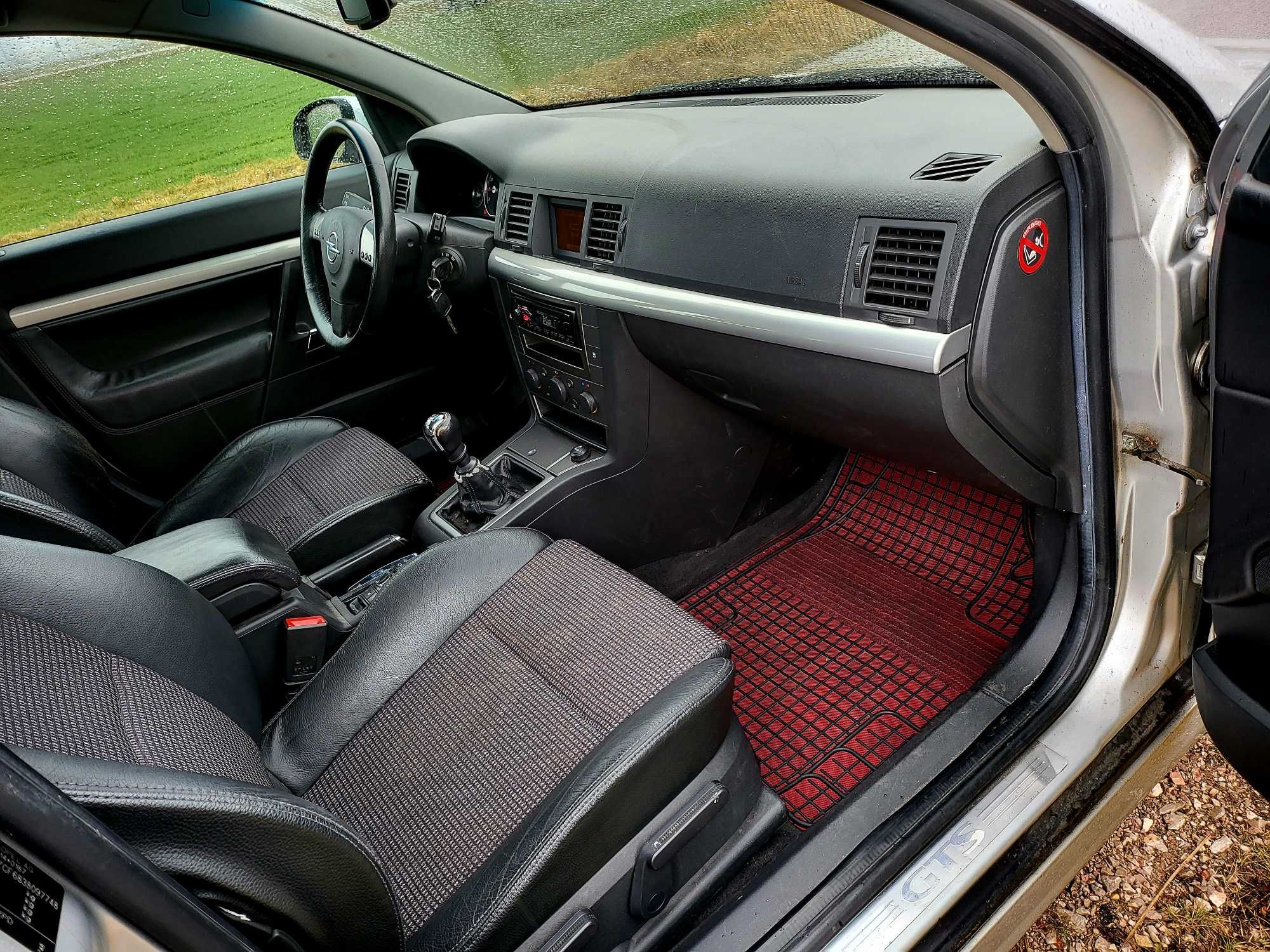 OPEL VECTRA C GTS 1.8 B klima skóra navi SUPER STAN