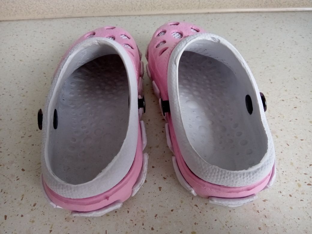 Klapki buty croksy kroksy rozmiar 27 wkładka 15,5 cm