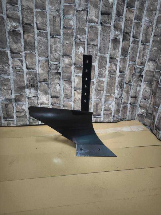 Плуг до мотоблока середній