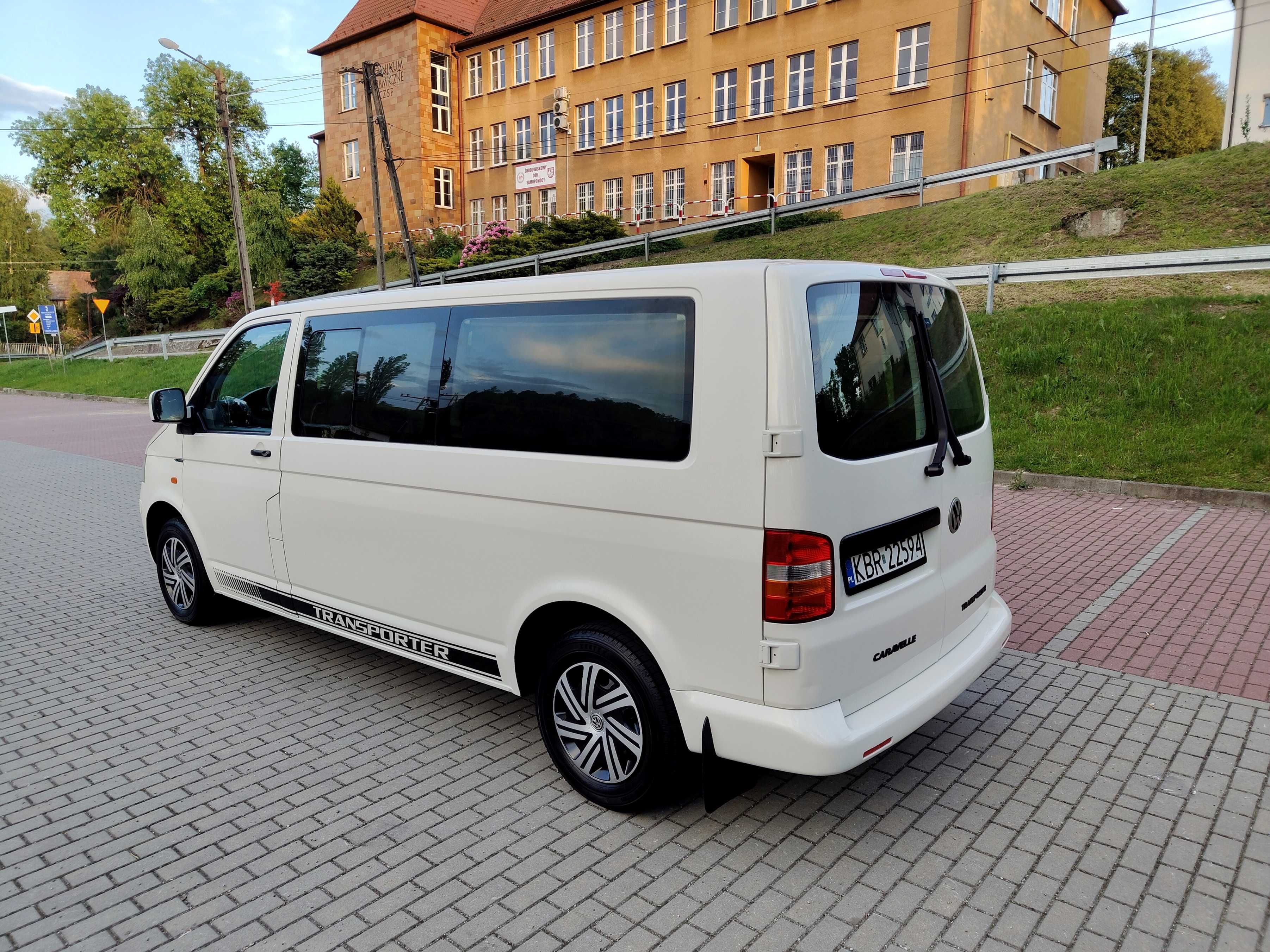 Sprzedam VW Transporter T5 2.5 TDI CARAVELLE "SHUTTLE" 2007r,9-osobowy