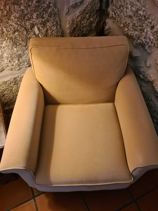 Par de sofás individuais