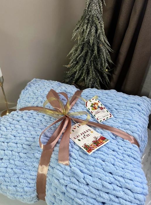 Теплі пледи ручної роботи з пряжі Alize Puffy / Alize Puffy Color