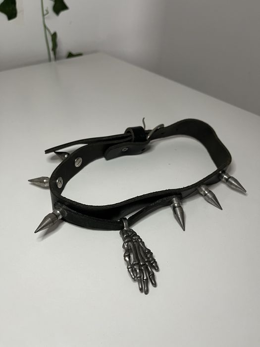 choker obroża z kolcami ćwiekami emo ghotic alternative metalic opium