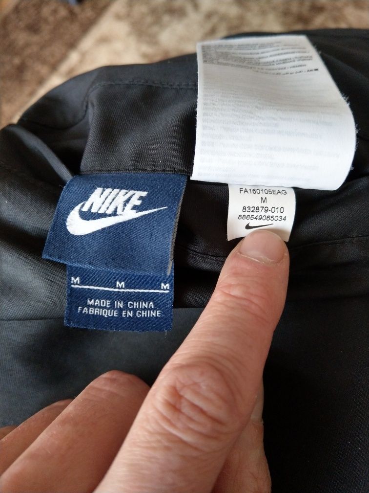 kurtka bomberka Nike haft logo(unisex)