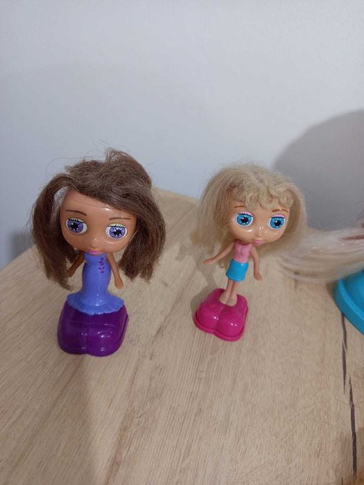 Bonecas Bratz. Roupa e acessórios
