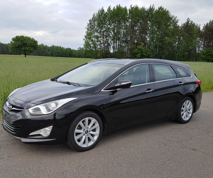 Hyundai I40 BEZWYPADKOWY Navi Keyless Parktronik Podgrzewane fotele