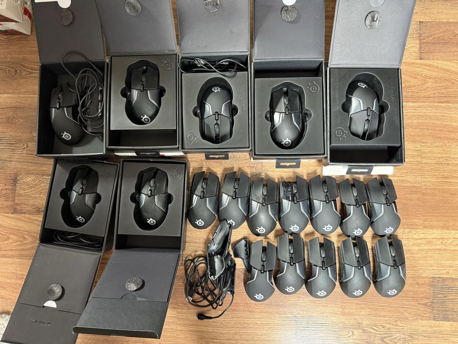 19 x Myszka SteelSeries Rival 600