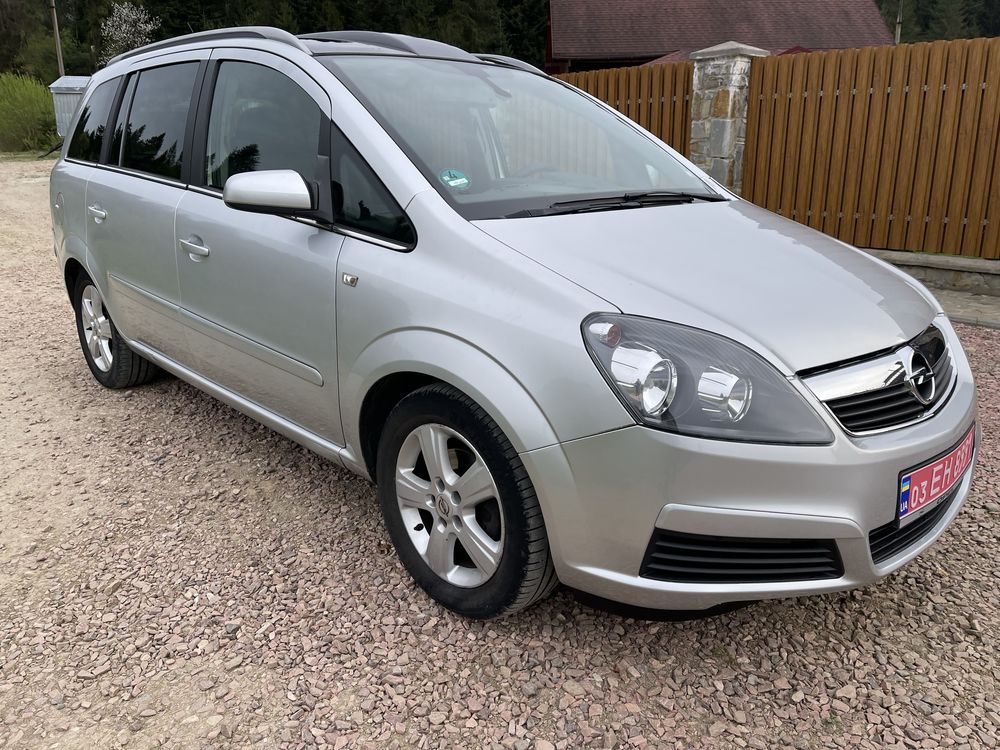 Opel Zafira Cosmo 1,8 газ/бензин