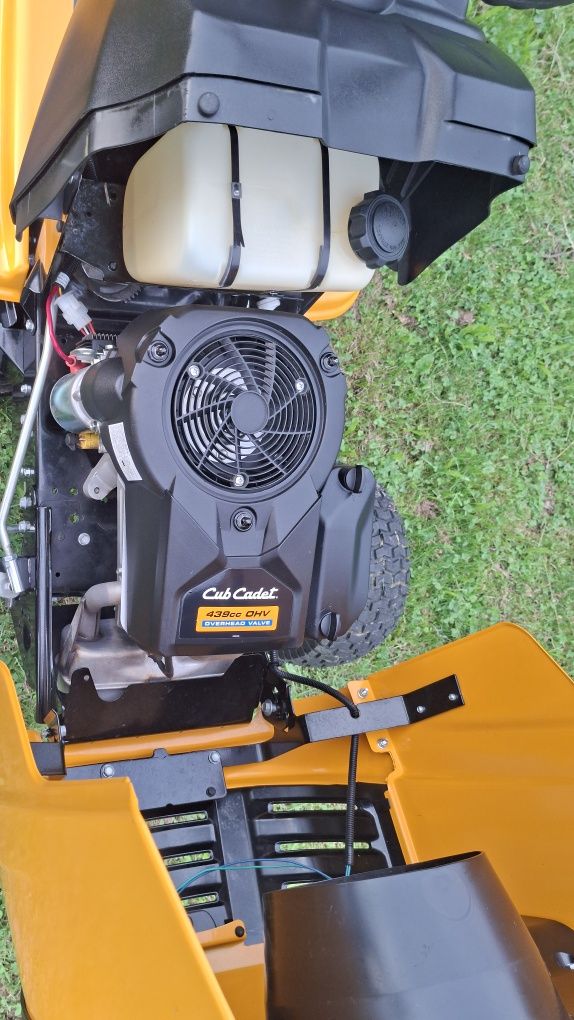Traktorek kosiarka Cub cadet lt2 z koszem