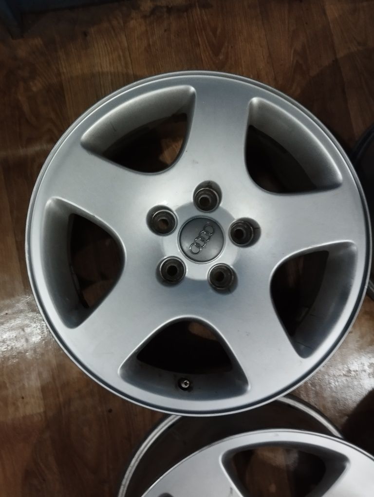 Диски Audi Volkswagen Skoda R16 5*112