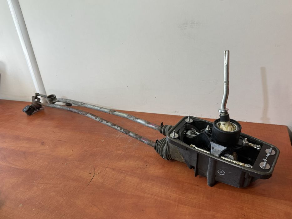 Wybierak Skrzyni Biegów Audi A6 C6 A4 B7 4F0.711.167