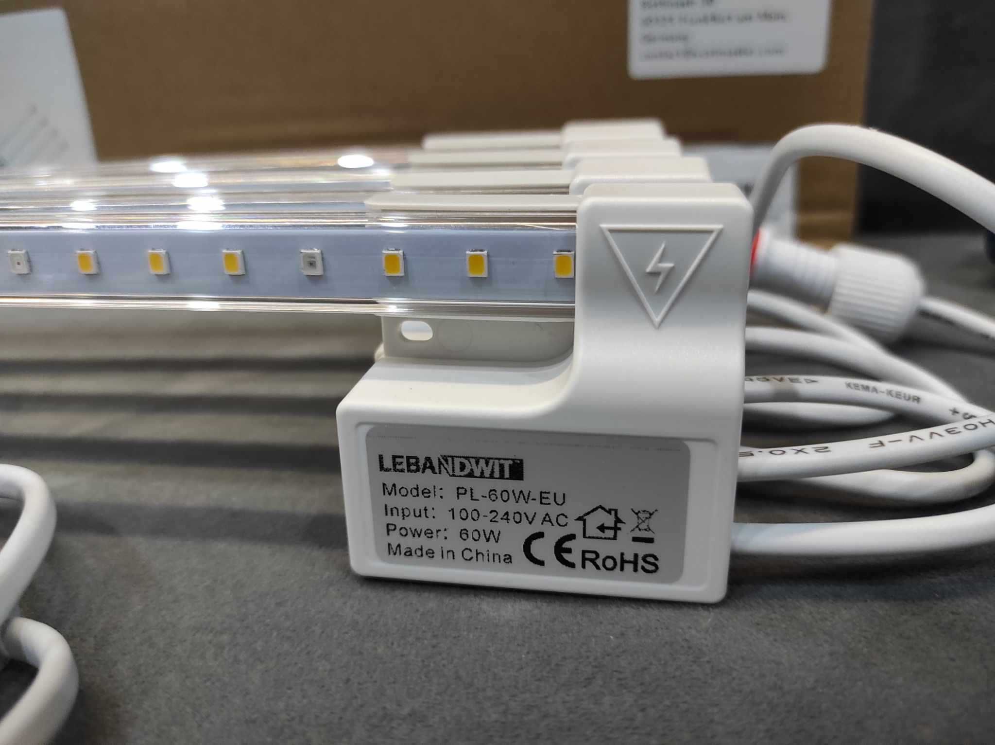 Lampa LED do uprawy roślin LEBANDWIT  PL-60W-EU