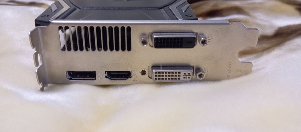 Видеокарта hd6870 1gb