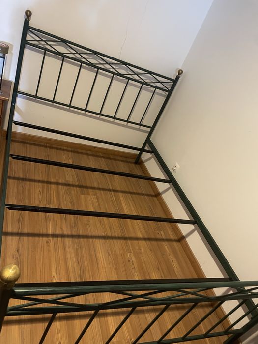 Cama ferro moderna