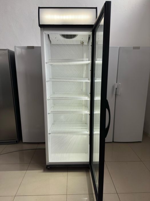 Chłodziarka witryna szafa UBC Maxi 70 cm 600 l maxi