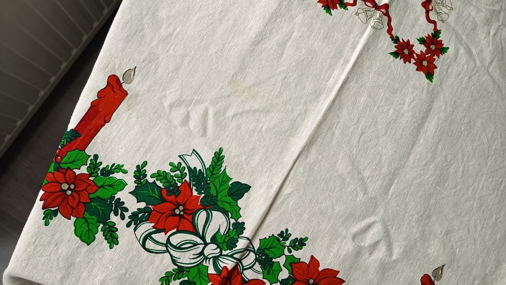 Vintage Obrus lniany 120x140 ze świątecznym motywem