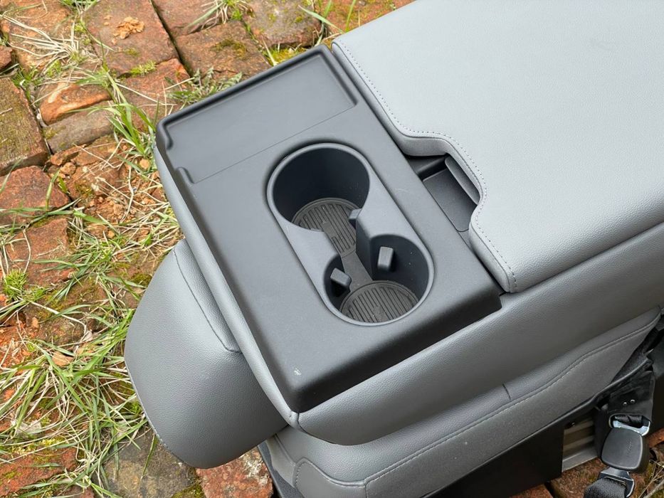 Сидіння в автобус додаткове сиденья в маршрутку бардачок підлокітник