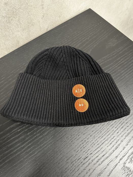 Шапка чорна Armani Exchange