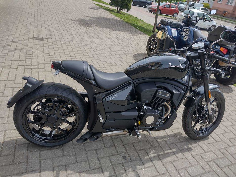 NOWY Junak M15 czarny 125 cm3 dostępny od ręki