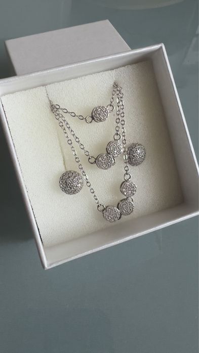 Серебряный набор - колье и серьги-пусеты