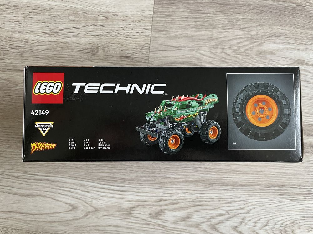 Lego technic 7+ Monster Jam Dragon