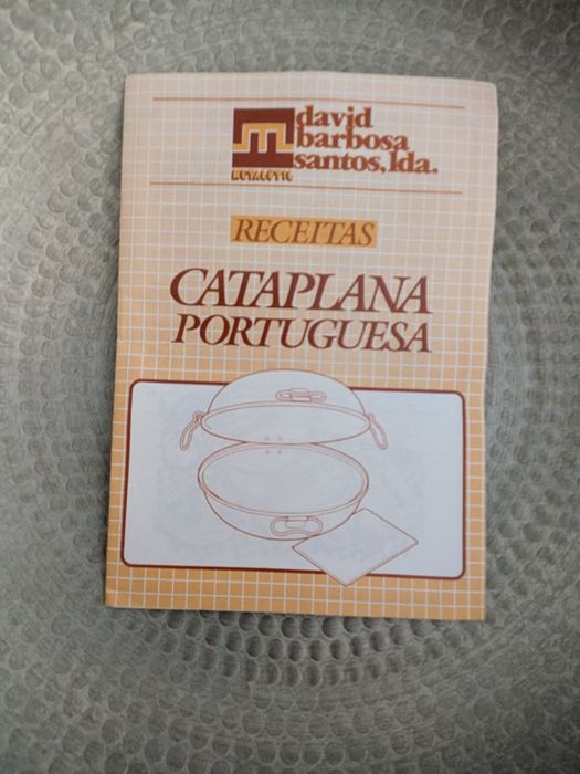 Cataplana em bronze usada