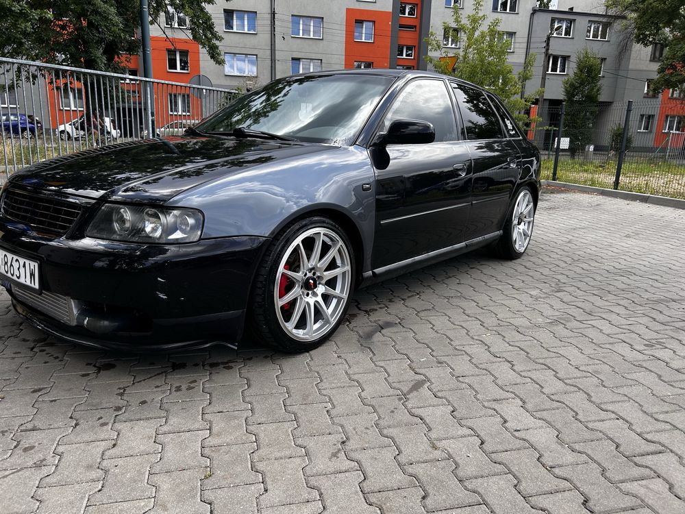 Audi A3 8L 1.8t 230km