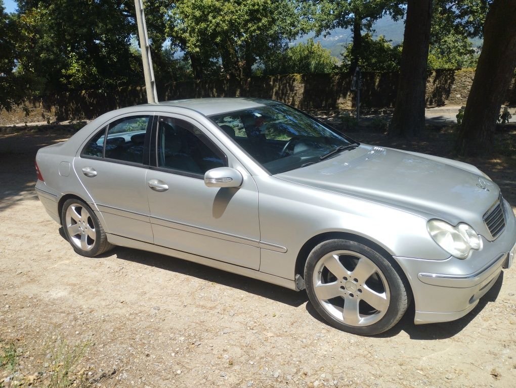 Mercedes W203 C270