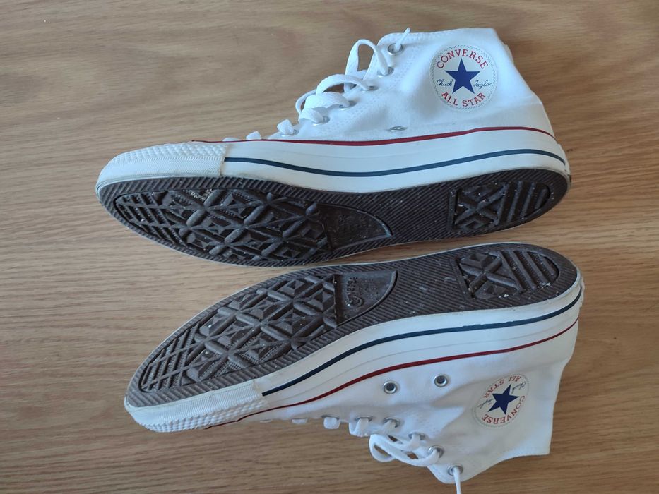 Ténis bota brancos Chuck Tailor All Star - Tamanho 42