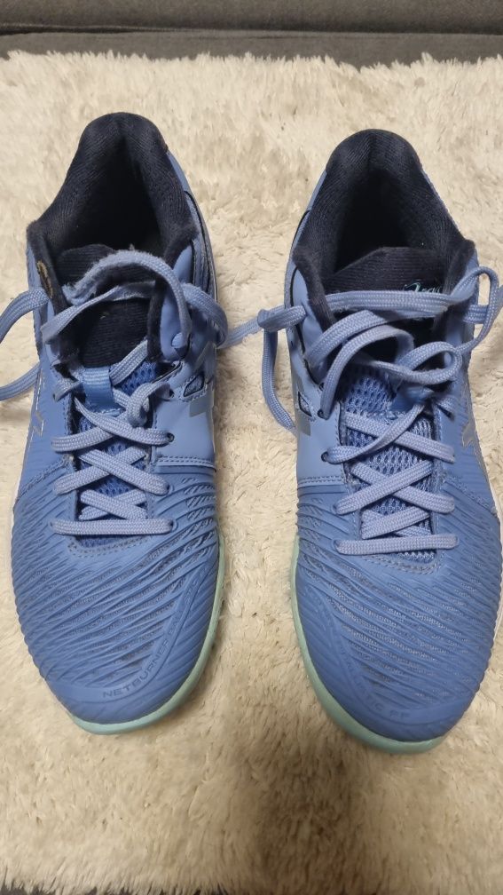 Ténis muito confortáveis da ASICS
