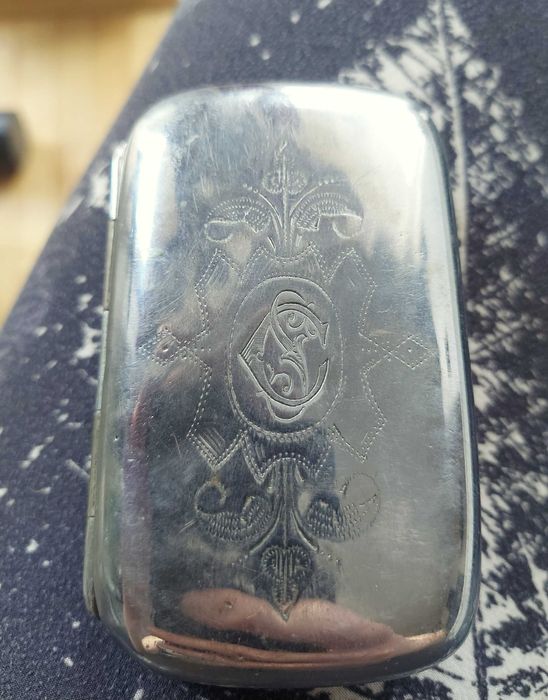 Papierośnica Henneberg plater  vintage