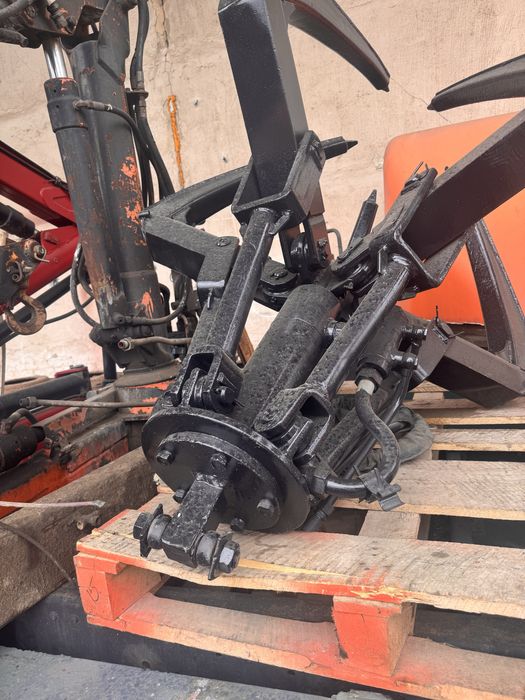 Грейфер 5-ти пелюстковий для маніпулятора