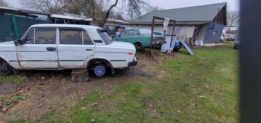 Продам ступиці ваз 2106