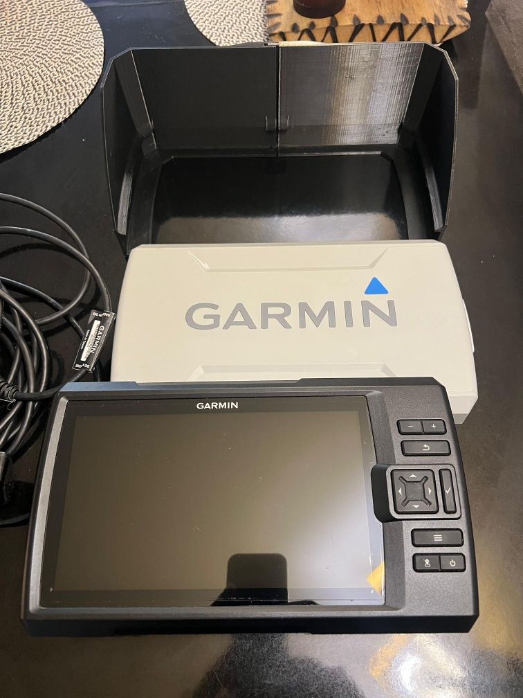 Garmin Striker Vivid 9sv GT52-TM