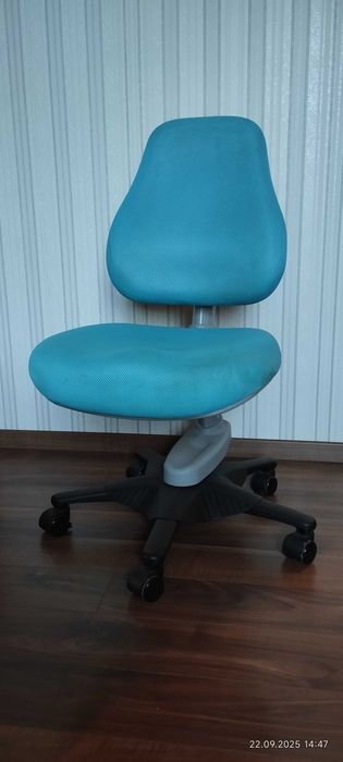 Крісло комп'ютерне