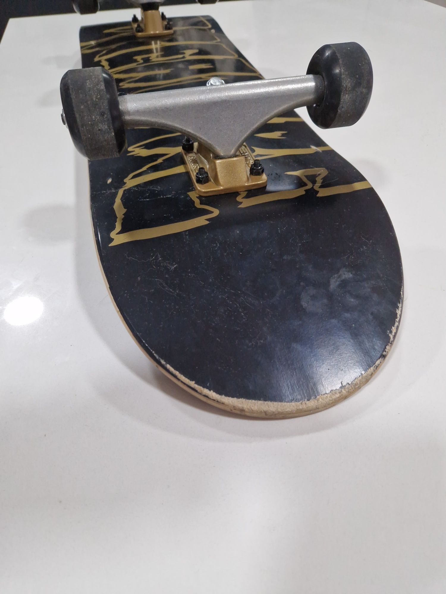 Skateboard Creature 8.25"