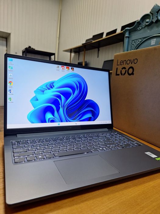 Lenovo LOQ 15IAX9E Luna Grey i5-12450HX RTX 2050 4Gb ( На гарантии )