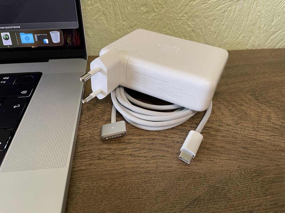 MacBook Pro 16’ M1 Pro 16/512. A2485. Идеальное состояние. Silver.