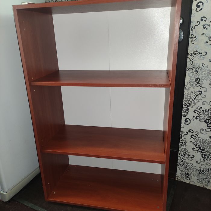 Продам тумбочку в офіс