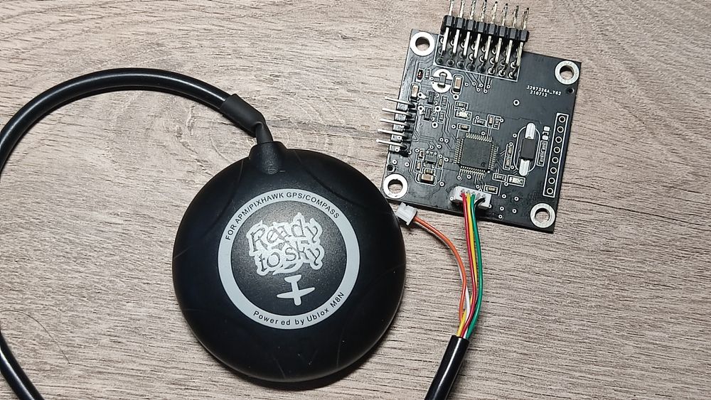 Карповый  кораблик .  GPS автопилот