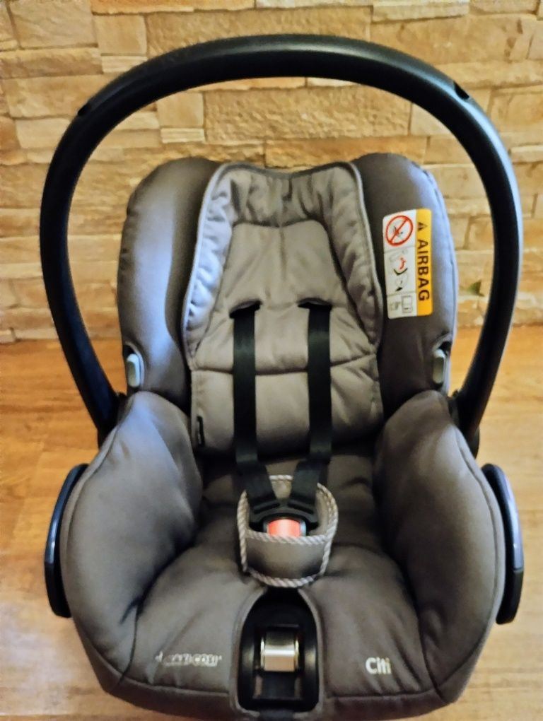 Fotelik Maxi Cosi Citi bdb czysty dla noworodka niemowląt 0-13 kg