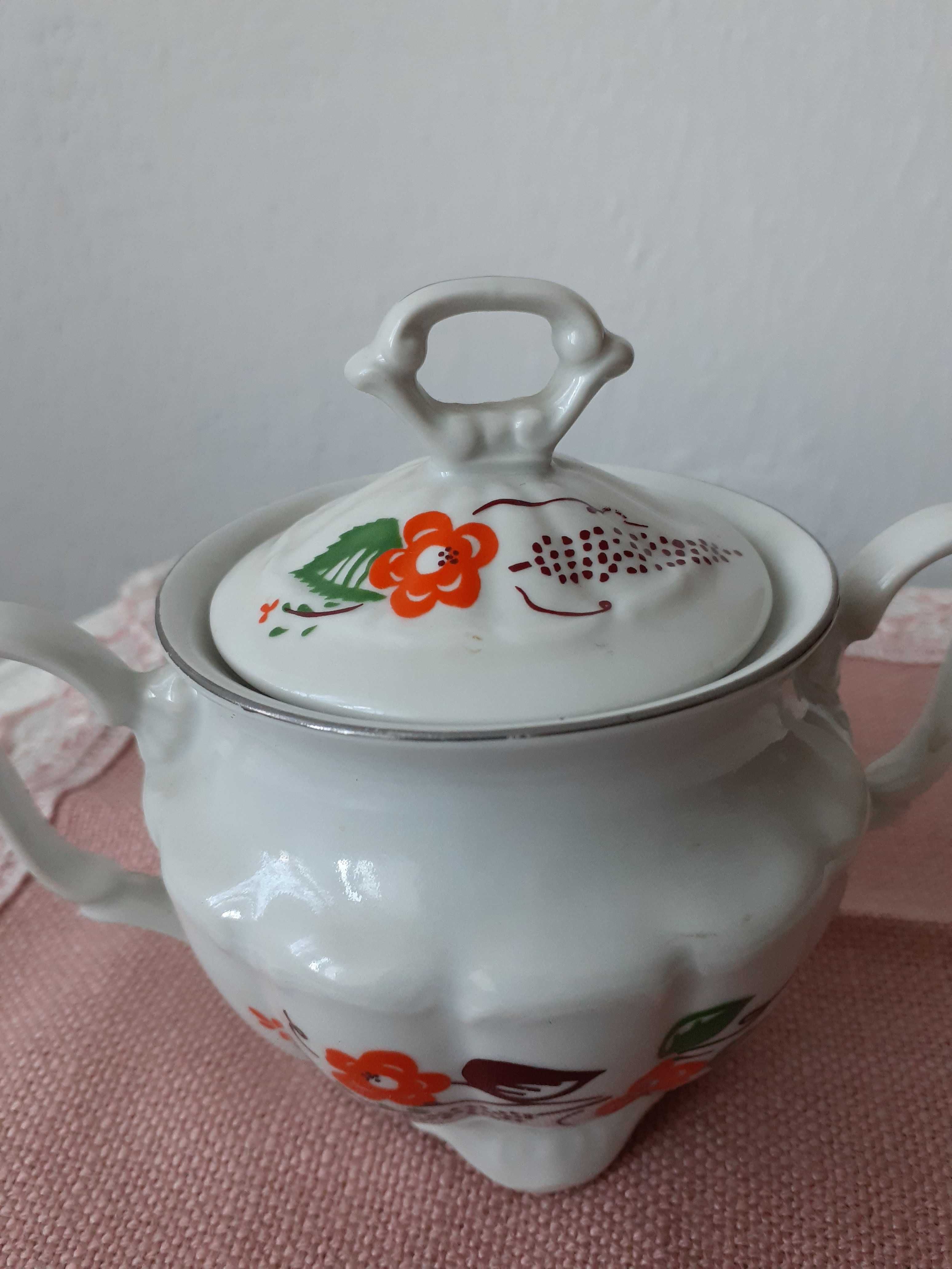 Cukiernica   stara porcelana